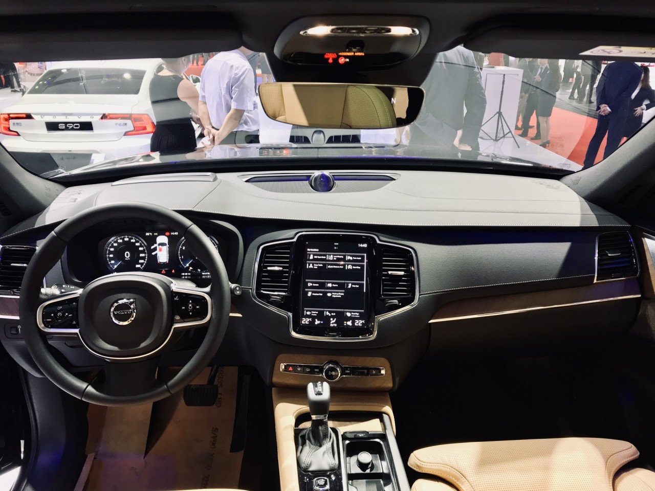 Volvo giới thiệu XC90 mới tại Vietnam Motor Show 2019 volvo gioi thieu xc90 moi tai vietnam motor show 2019