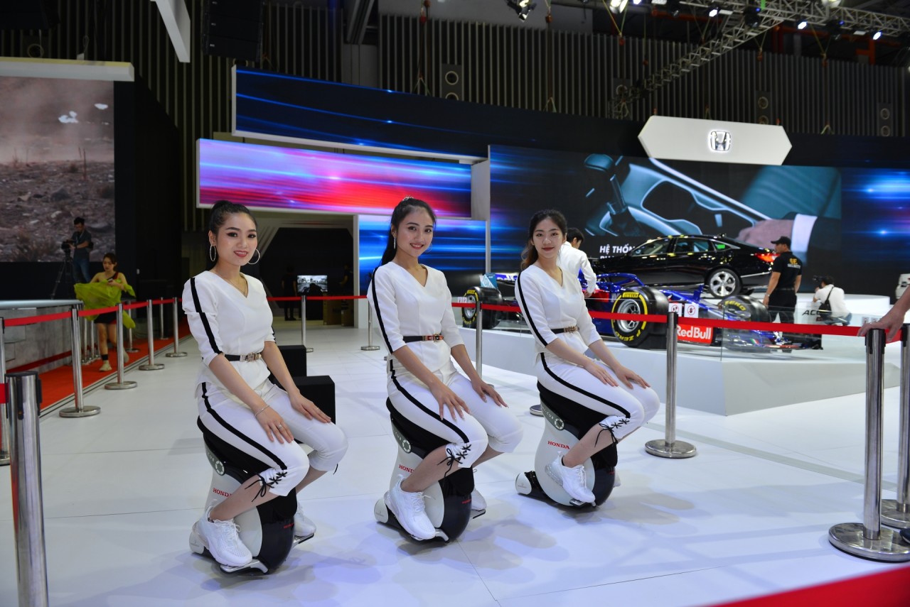 honda accord hoan toan moi ra mat vms 2019 gia 13 ty dong