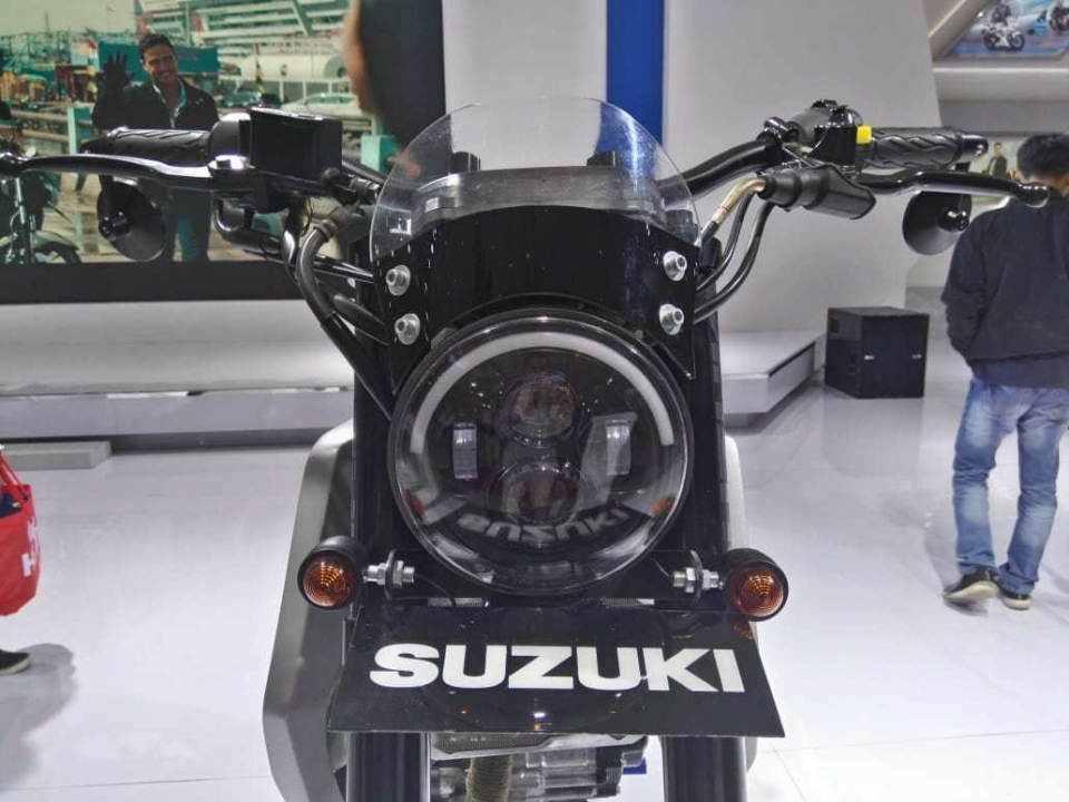Suzuki ra mắt concept Bandit, bản nâng cấp hầm hố của GSX-S150 suzuki ra mat concept bandit ban nang cap ngoai hinh ham ho cua gsx s150