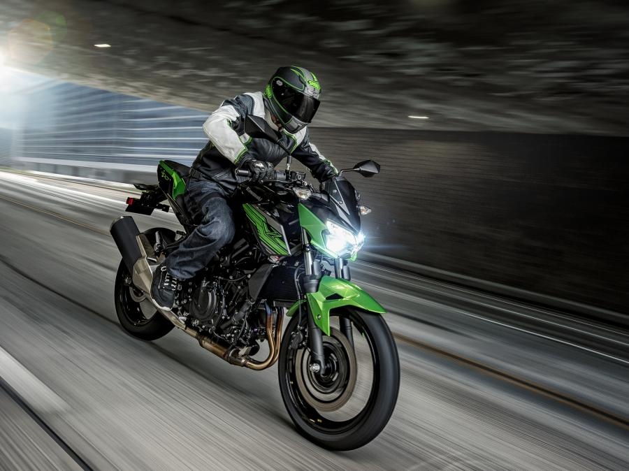 Kawasaki Z400 hoàn toàn mới ra mắt, đe doạ các đối thủ kawasaki z400 hoan toan moi ra mat de doa cac doi thu