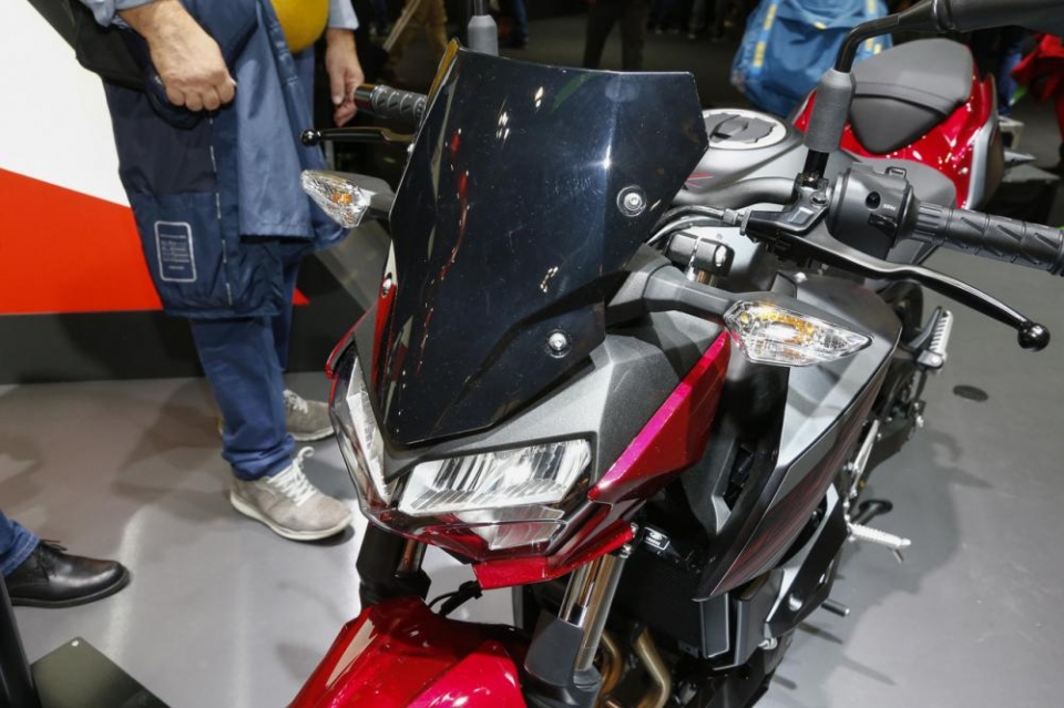 Kawasaki Z400 hoàn toàn mới ra mắt, đe doạ các đối thủ kawasaki z400 hoan toan moi ra mat de doa cac doi thu