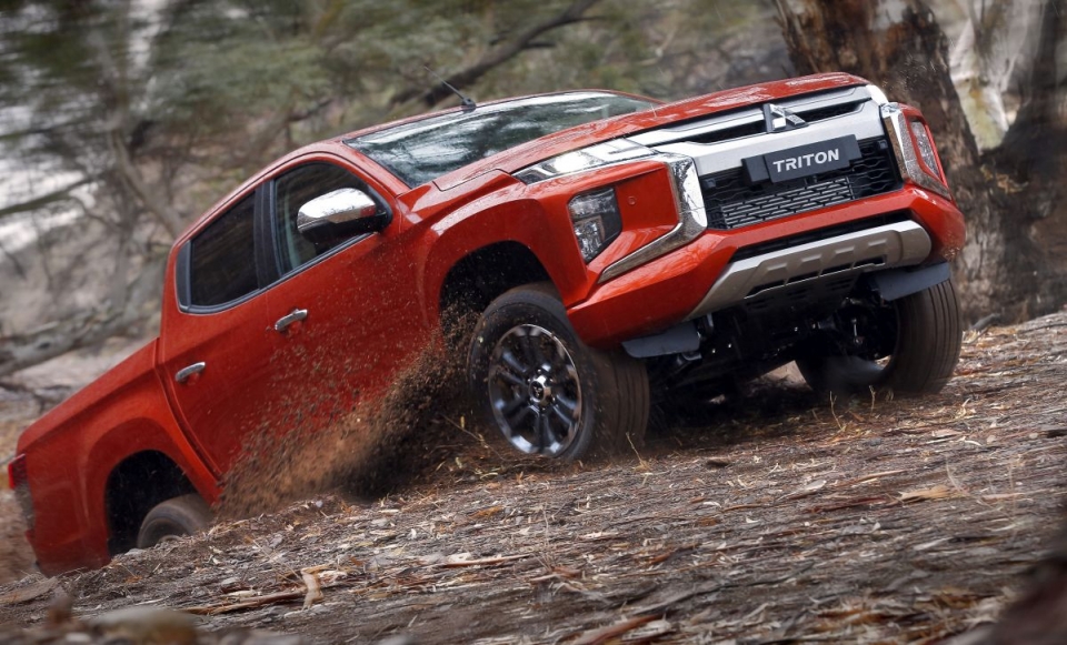 Mitsubishi Triton 2019 bản facelift ra mắt tại Thái Lan, thay đổi lớn về ngoại hình mitsubishi triton 2019 ban facelift ra mat tai thai lan thay doi lon ve ngoai hinh
