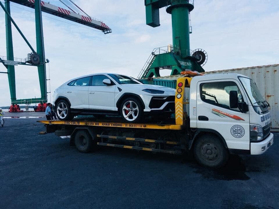 suv nhanh nhat hanh tinh lamborghini urus cap ben viet nam