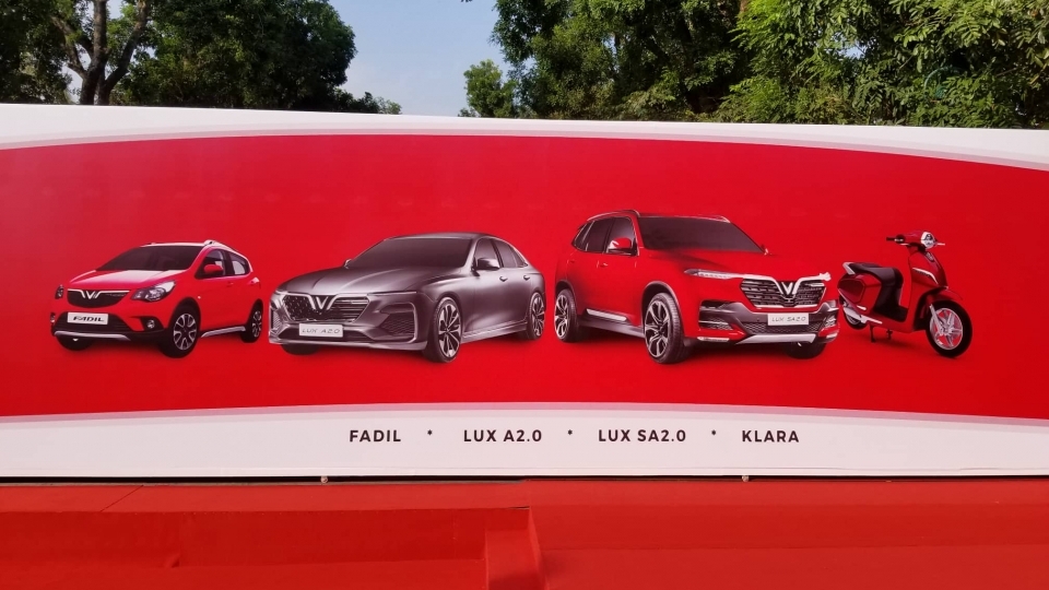 Vinfast chính thức công bố giá Fadil, Lux A và Lux SA 2.0