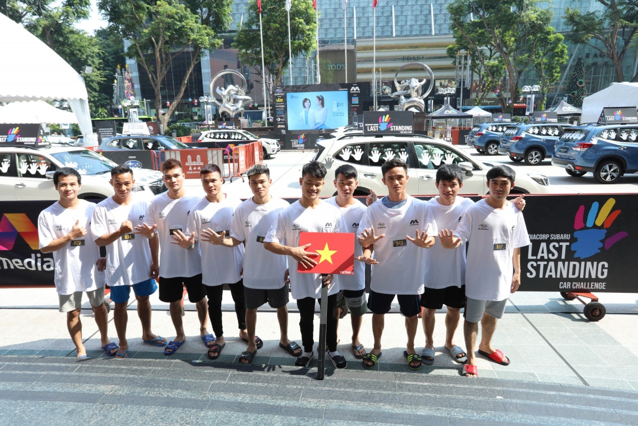 nguoi viet suyt chien thang trong cuoc thi subaru palm challenge