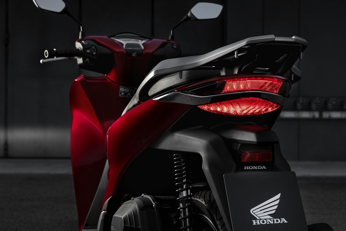 Honda SH thế hệ mới ra mắt, giá từ 70,99 triệu đồng honda sh the he moi ra mat gia tu 7099 trieu dong