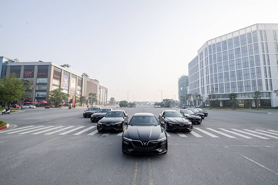 Vinfast tài trợ gần 400 xe phục vụ chuyên chở cho hội nghị ASEAN 2020 vinfast tai tro 400 xe phuc vu chuyen cho cho hoi nghi asean 2020