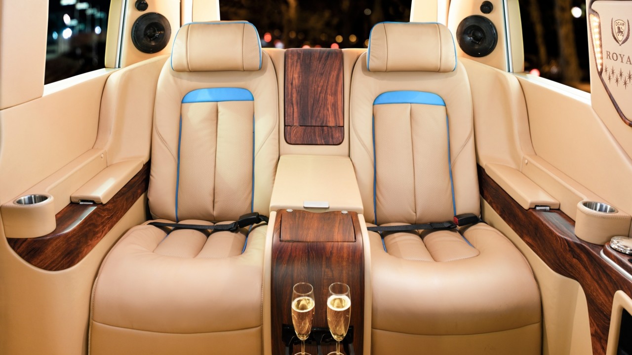 DCar ra mắt xe Dcar Royal