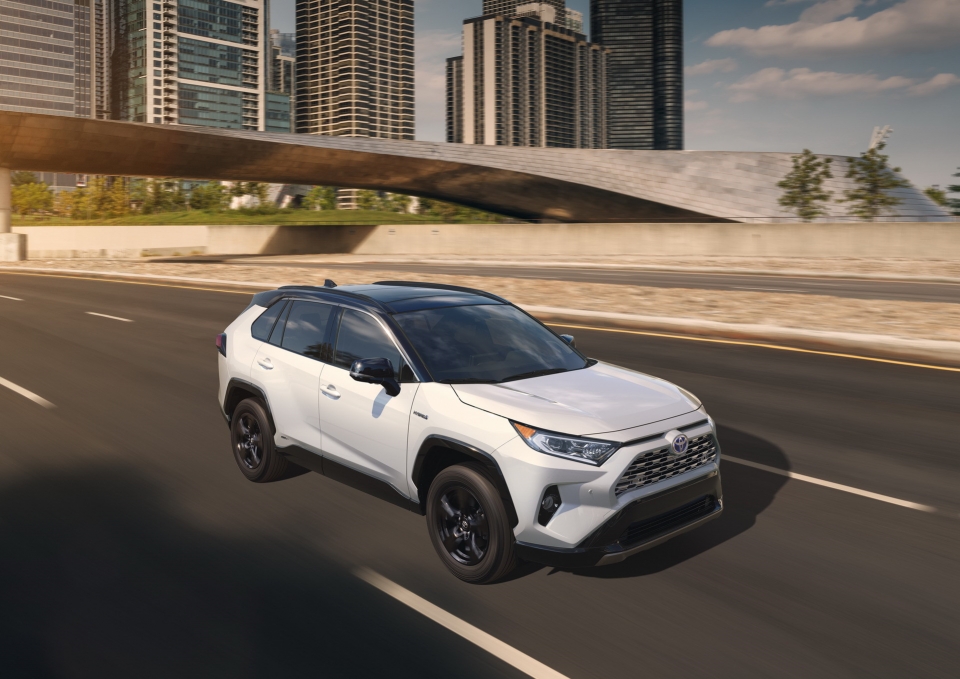 Toyota RAV4 2019: Rất nhiều điểm mới trừ động cơ toyota rav4 2019 cai gi cung moi tru dong co