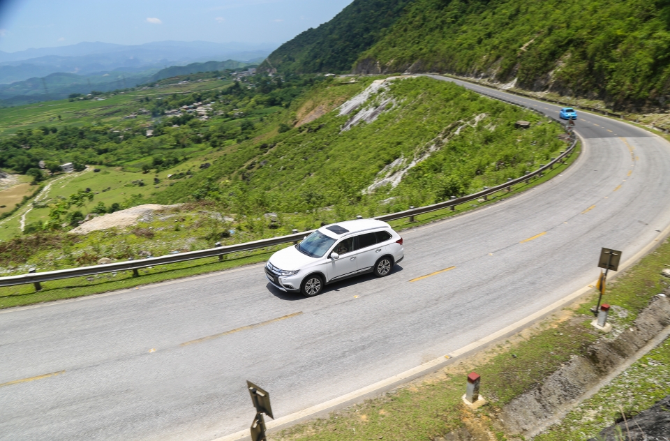 Mitsubishi Outlander và câu chuyện về nghệ thuật tĩnh lặng mitsubishi outlander va cau chuyen ve nghe thuat tinh lang