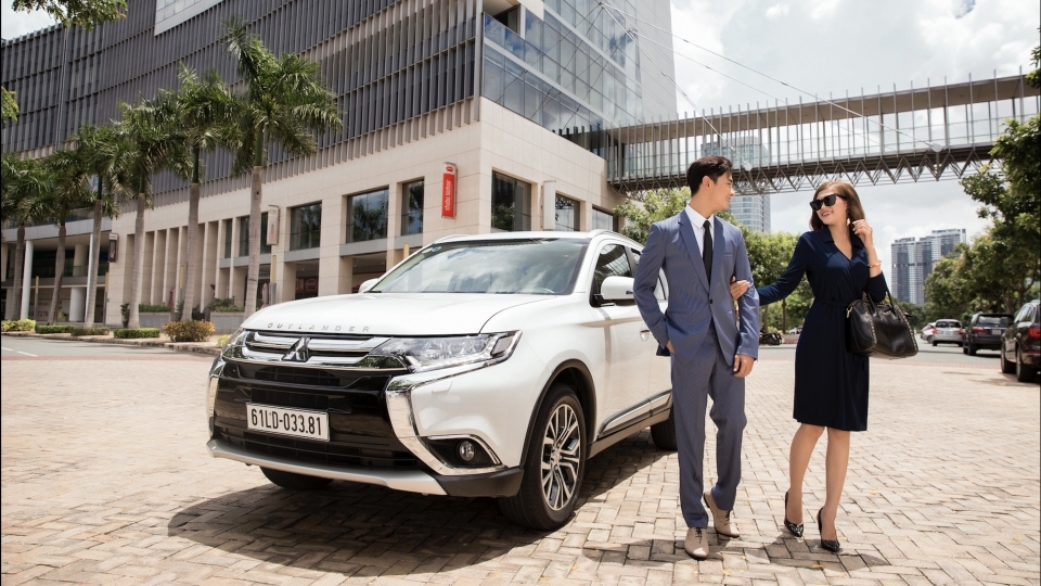 Mitsubishi Outlander và câu chuyện về nghệ thuật tĩnh lặng