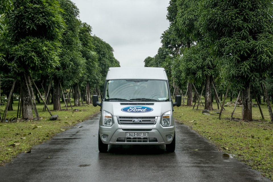 ta i sao ford transit la lu a cho n so 1 cu a nhie u doanh nghiep van tai