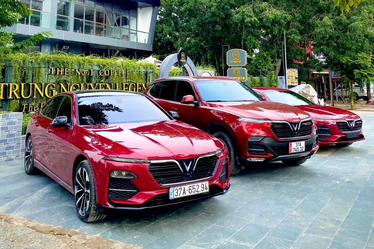 Gần 30.000 xe VinFast bán ra trong năm 2020 Gần 30.000 xe VinFast bán ra trong năm 2020