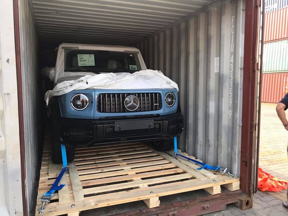 Cường Đô la sắm Mercedes AMG G63 đặc biệt, màu sơn độc đáo giá 800 triệu đồng Cường Đô la sắm Mercedes AMG G63 màu độc nhất Việt Nam giá chục tỷ đồng