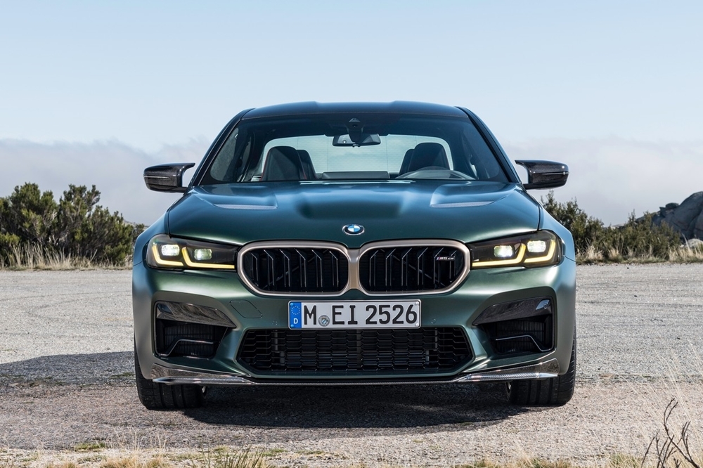 Xe hiệu suất cao BMW M5 CS mạnh 627 mã lực Xe hiệu suất cao BMW M5 CS mạnh 627 mã lực