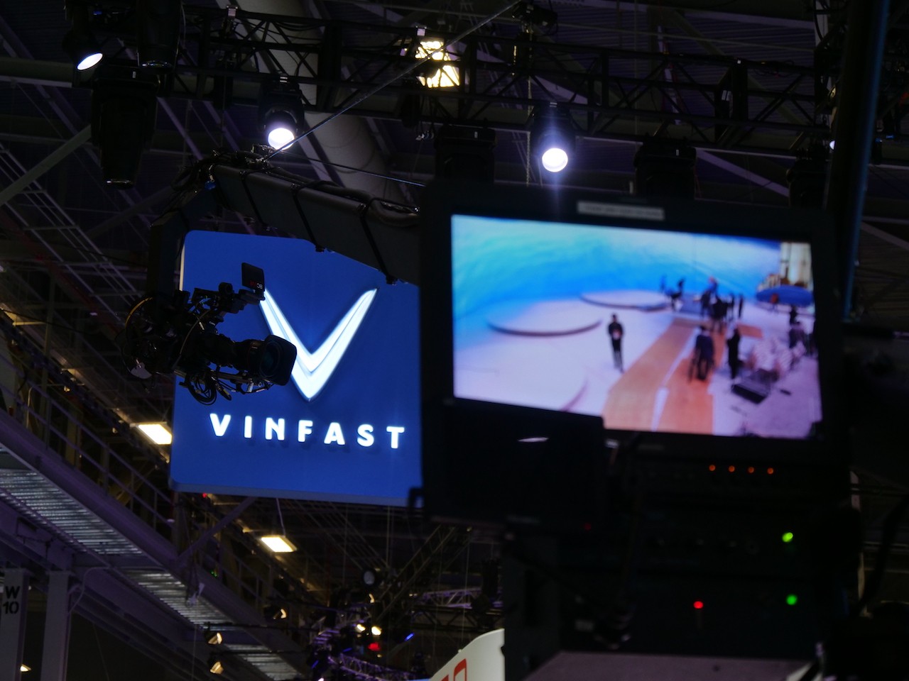 Những hình ảnh đầu tiên của VinFast tại triển lãm CES 2022 Những hình ảnh đầu tiên của VinFast tại triển lãm CES 2022