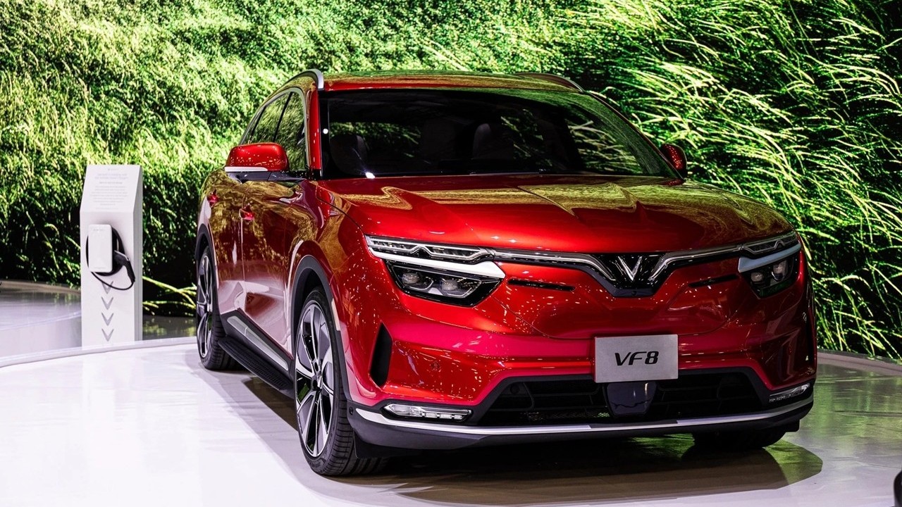 Từ 1/3, lệ phí trước bạ cho ô tô điện là 0%, khách mua VF e34 tiết kiệm hơn 80 triệu đồng