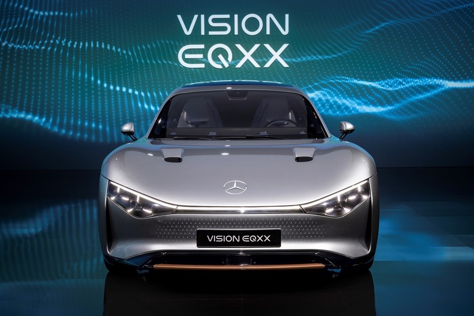 Tạp chí Forbes điền tên VinFast trong top 10 xe tuyệt nhất tại CES 2022
