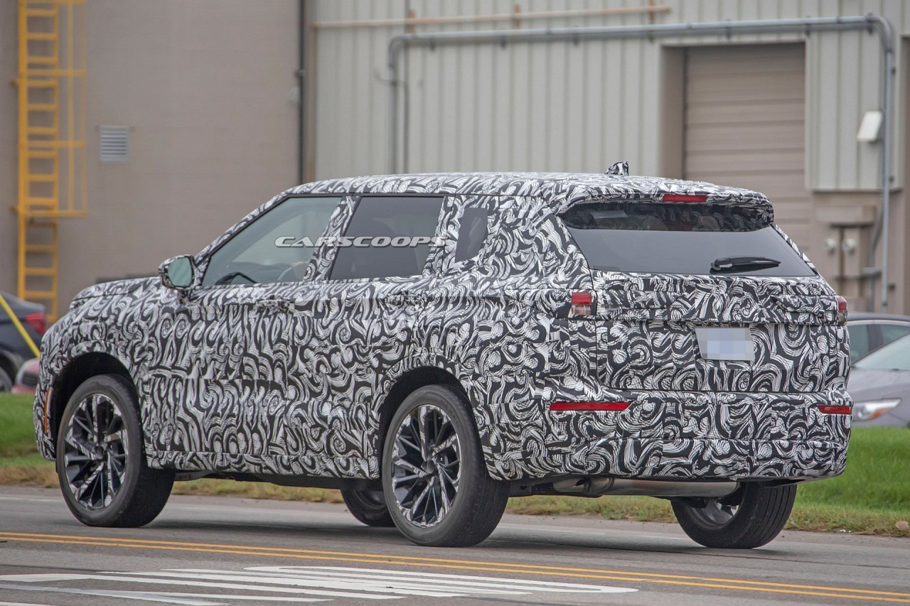 mitsubishi outlander the he moi lo dien phien ban hybrid manh 219 ma luc