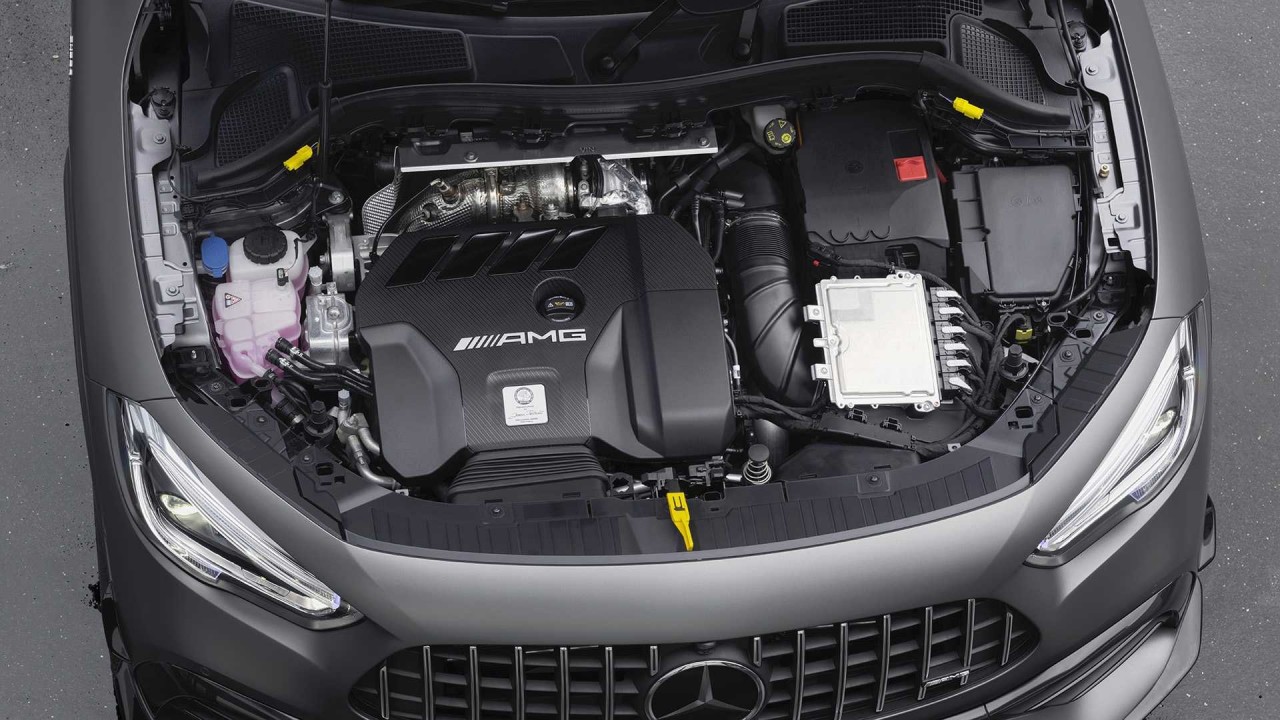 Xe sở hữu động cơ 2.0 mạnh nhất thế giới Mercedes A45 AMG chính thức ra mắt xe so huu dong co 20 manh nhat the gioi mercedes a45 amg chinh thuc ra mat