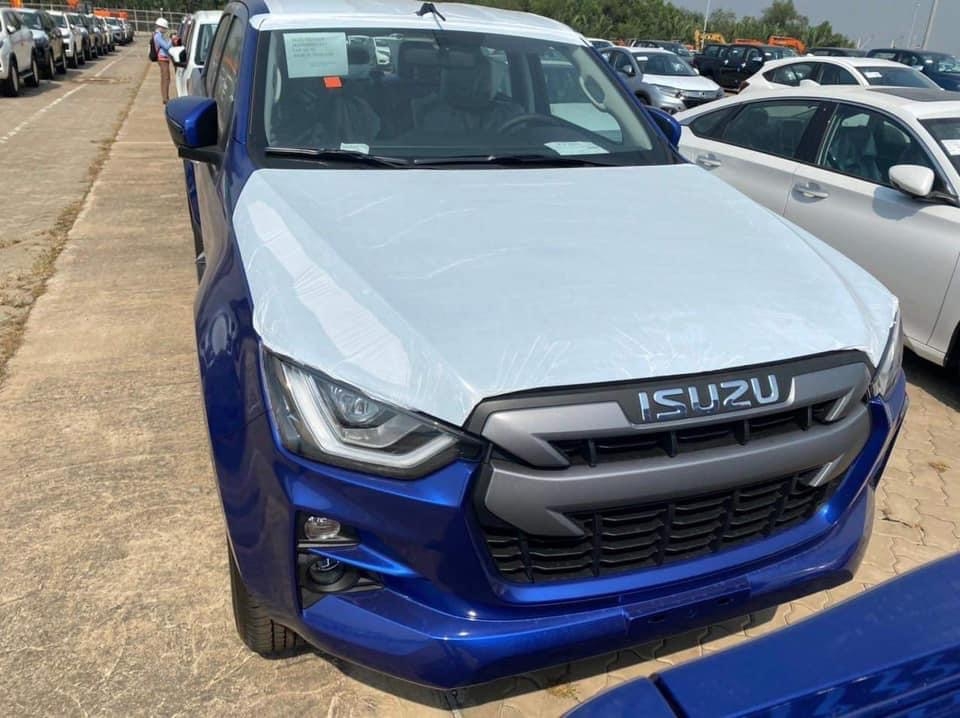 Bán tải Isuzu D-Max 2021 về nước, chờ ngày ra mắt