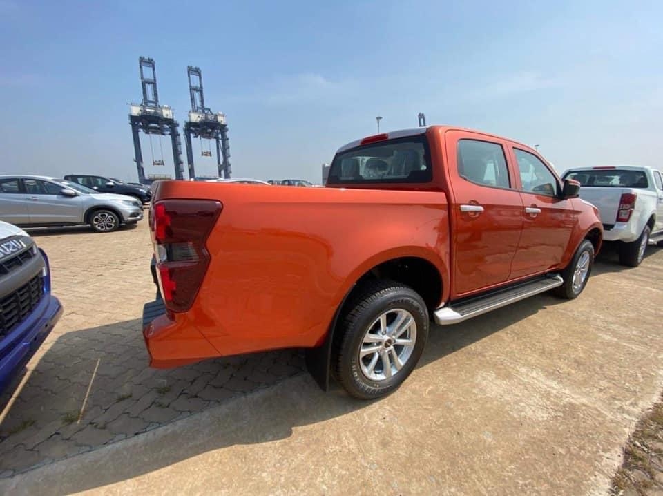 Bán tải Isuzu D Max 2021 về nước, chờ ngày ra mắt