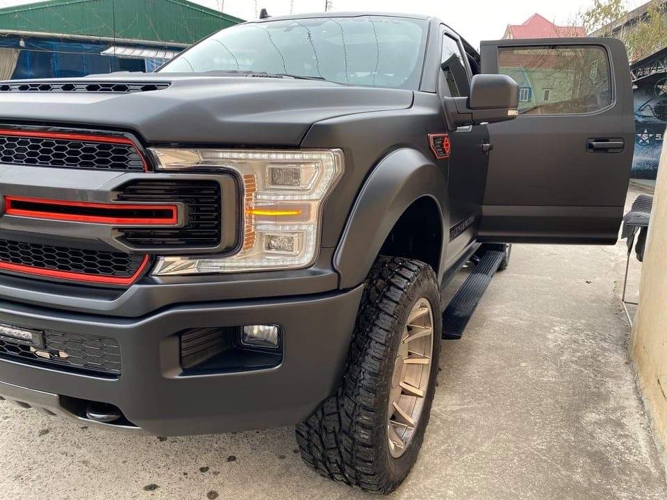 Đại gia xứ Nghệ chi 7 tỷ mua Ford F150 phiên bản Harley Davidson Đại gia xứ Nghệ chi 7 tỷ mua siêu bán tải Ford F150 phiên bản Harley Davidson