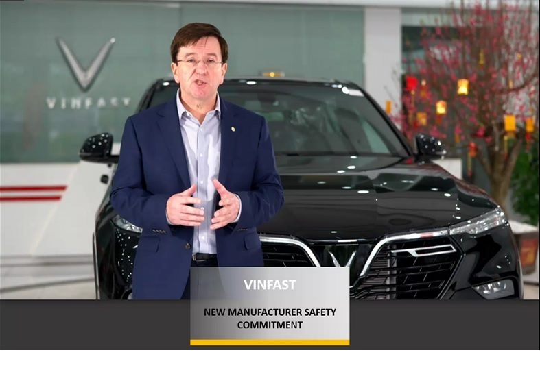 VinFast đạt giải "Hãng xe mới có cam kết cao về an toàn" VinFast đạt giải "Hãng xe mới có cam kết cao về an toàn"