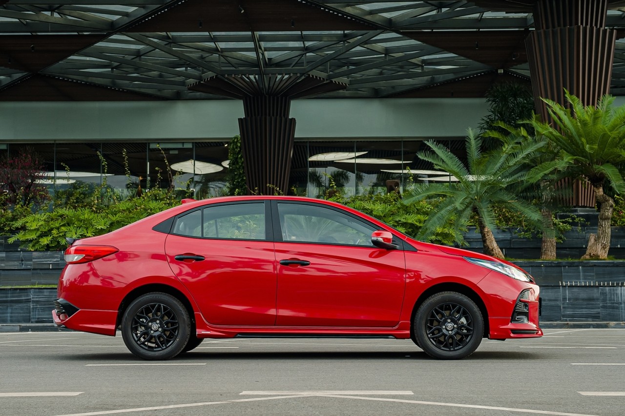 20 ảnh chi tiết Toyota Vios GR-S giá 630 triệu 20 ảnh chi tiết Toyota Vios GR S giá 630 triệu