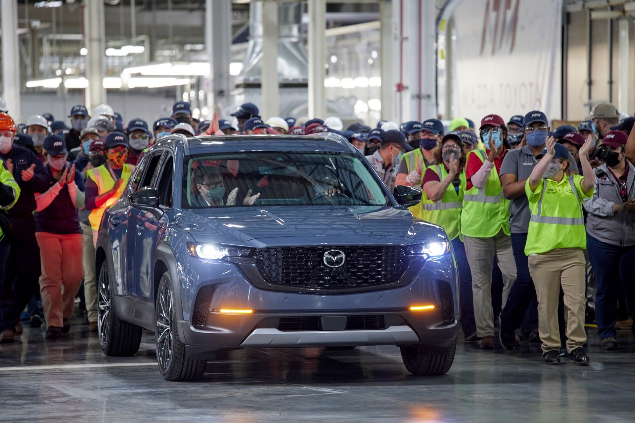 Mazda CX-50 được sản xuất hàng loạt Mazda CX-50 được sản xuất hàng loạt