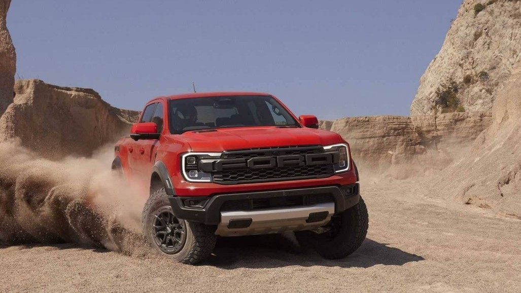 Ford Ranger Raptor 2022 ra mắt - Bán tải máy xăng động cơ V6 3.0L công suất gần 400 mã lực