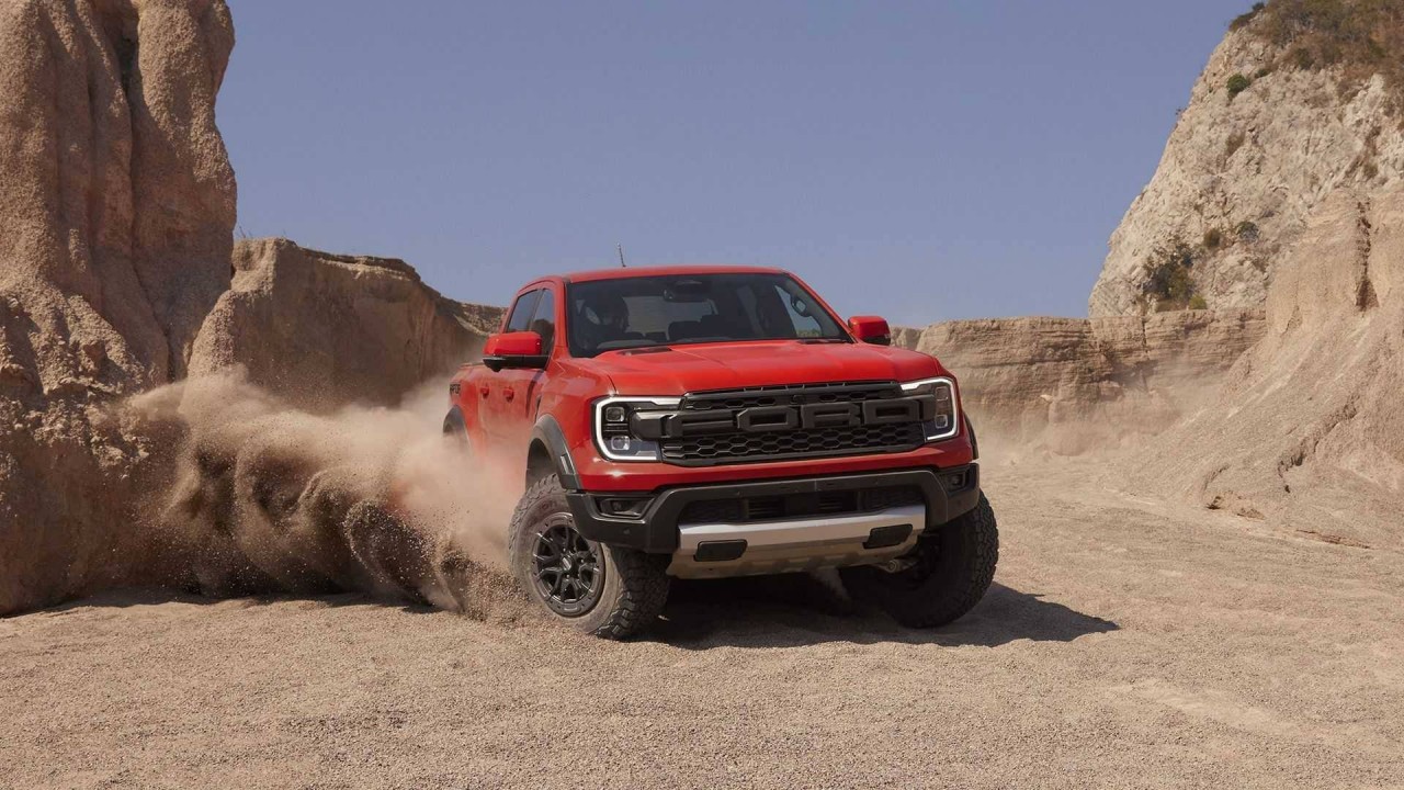 Ford Ranger Raptor sử dụng động cơ V6 3.0L công suất gần 400 mã lực Ford Ranger Raptor sử dụng động cơ V6 3.0L công suất gần 400 mã lực