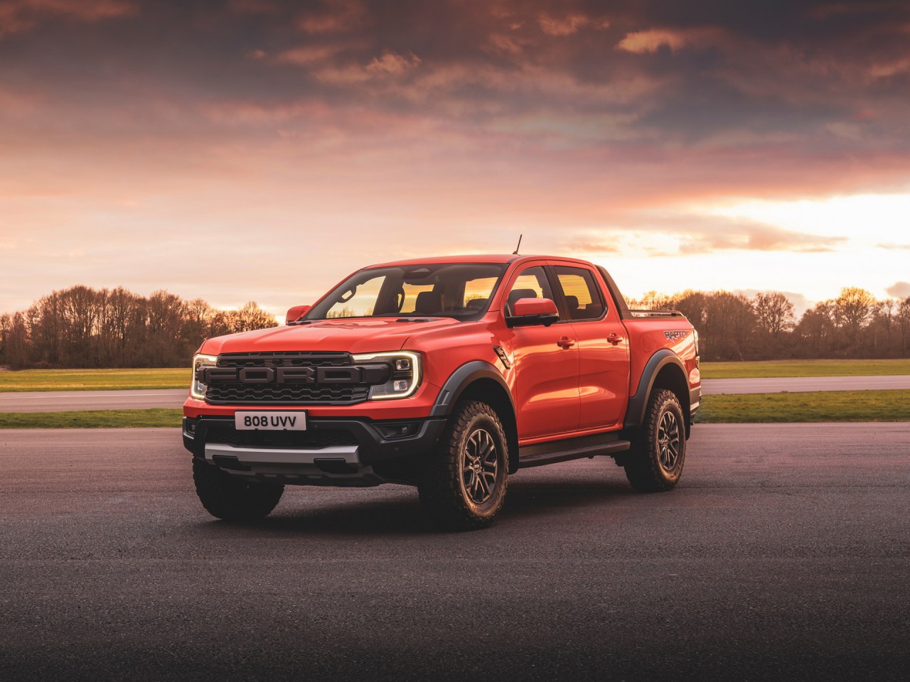 Ford Ranger Raptor sử dụng động cơ V6 3.0L công suất gần 400 mã lực Ford Ranger Raptor sử dụng động cơ V6 3.0L công suất gần 400 mã lực
