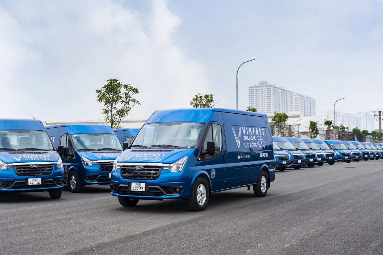Sạc pin xe điện VinFast lưu động 24/7 trên toàn quốc Sạc pin xe điện VinFast lưu động 24/7 trên toàn quốc