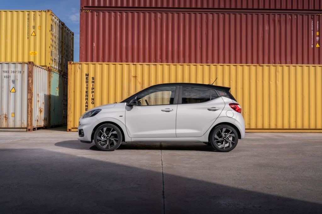 Hyundai i10 2023 ra mắt, có thêm phiên bản N-Line Hyundai i10 2023 ra mắt, có thêm phiên bản N Line
