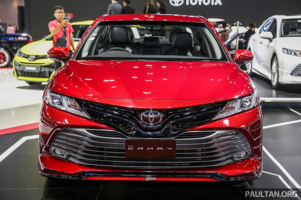 xem truoc toyota camry 2019 sap ve viet nam