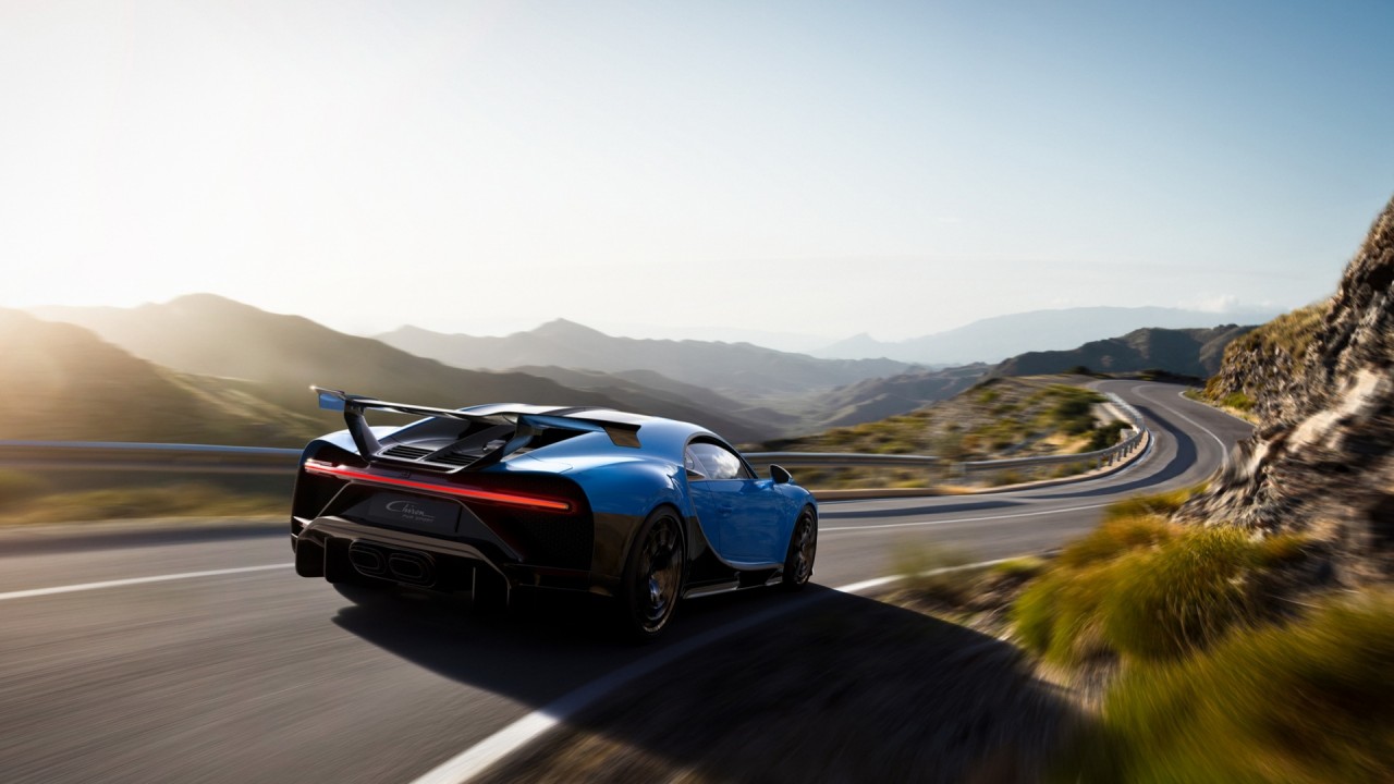 Siêu phẩm Bugatti Chiron Pur Sport ra mắt chỉ 60 chiếc toàn thế giới sieu pham bugatti chiron pur sport ra mat chi 60 chiec toan the gioi