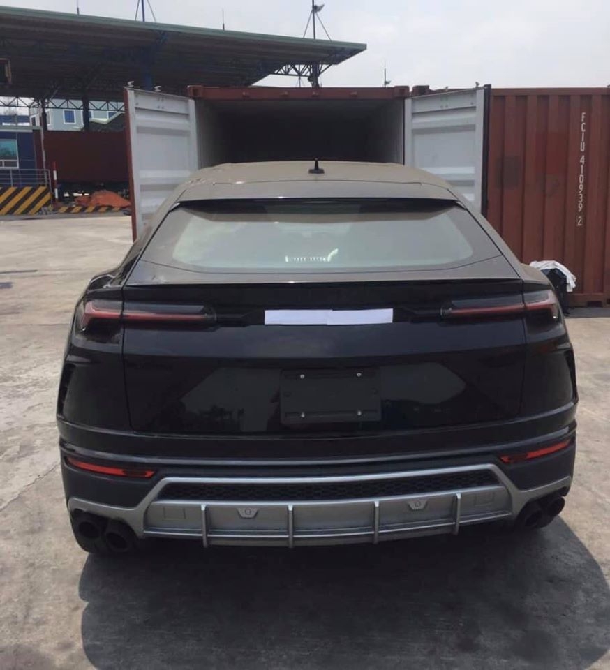 thieu gia ha noi tiep tuc tau lamborghini urus vao bo suu tap sieu xe