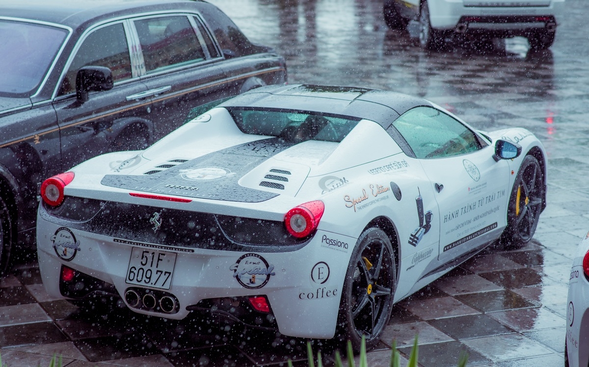 Chủ tịch cà phê Trung Nguyên bán nốt siêu xe mui trần Ferrari 458 Spider Chủ tịch cà phê Trung Nguyên bán nốt siêu xe mui trần Ferrari 458 Spider