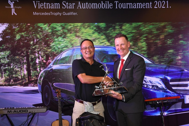 Giải đấu "Vietnam Star Golf Tournament 2021" khai màn Giải đấu "Vietnam Star Golf Tournament 2021" khai màn