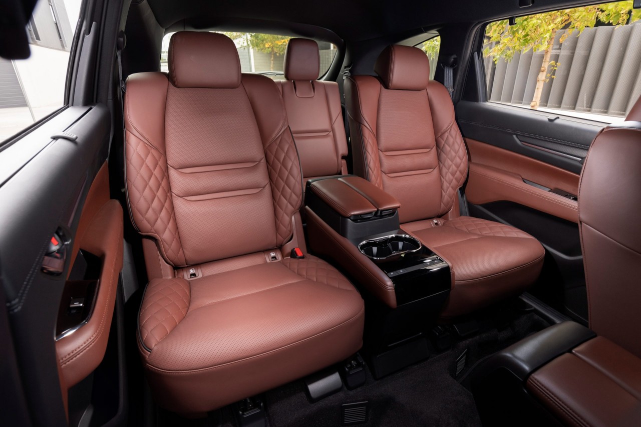 Mazda CX-8 bản 6 chỗ có giá 1,25 tỷ đồng tại Australia Mazda CX-8 bản 6 chỗ có giá 1,25 tỷ đồng tại Australia