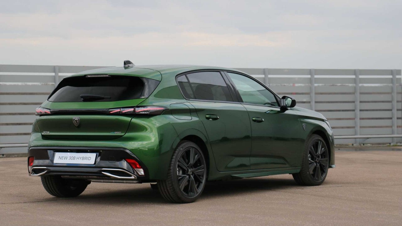Peugeot 308 ra mắt: 2 tùy chọn động cơ plug-in hybrid Peugeot 308 ra mắt: 2 tùy chọn động cơ plug in hybrid