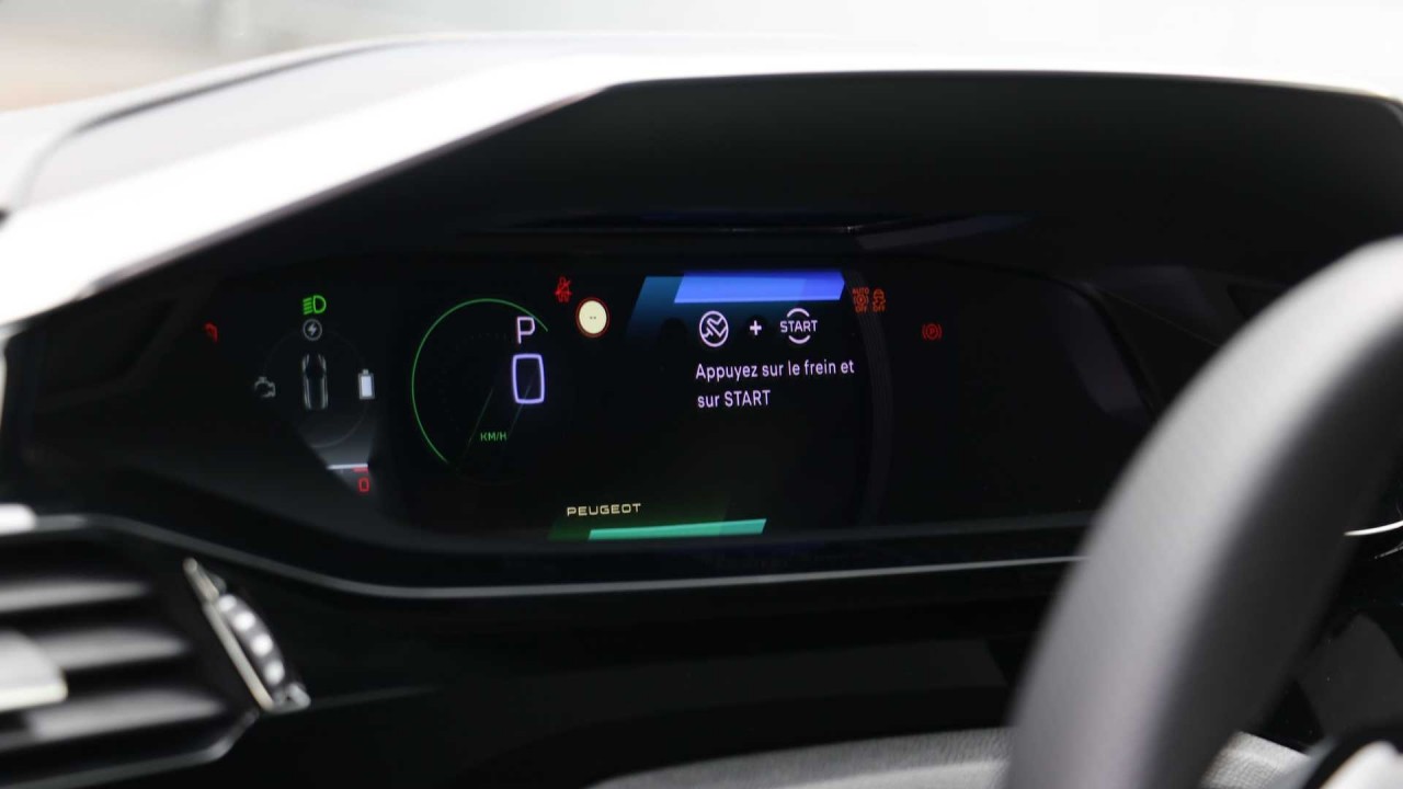 Peugeot 308 ra mắt: 2 tùy chọn động cơ plug-in hybrid Peugeot 308 ra mắt: 2 tùy chọn động cơ plug in hybrid