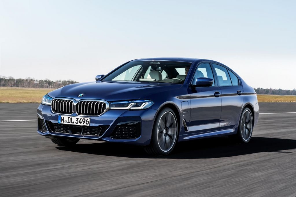 BMW 5-Series 2021 giá gần 1,9 tỷ tại Malaysia BMW 5-Series 2021 giá gần 1,9 tỷ tại Malaysia
