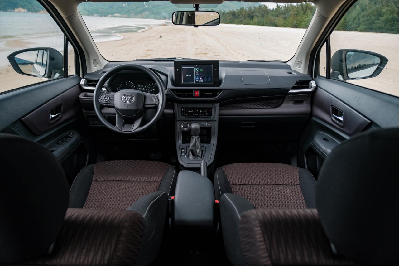 Toyota giới thiệu bộ đôi Veloz Cross và Avanza Premio hoàn toàn mới Toyota giới thiệu bộ đôi Veloz Cross và Avanza Premio hoàn toàn mới