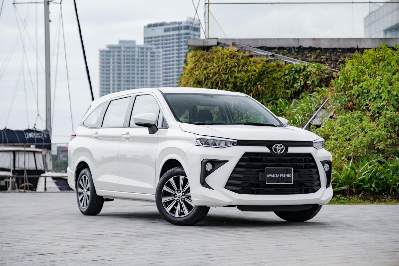 Toyota giới thiệu bộ đôi Veloz Cross và Avanza Premio hoàn toàn mới Toyota giới thiệu bộ đôi Veloz Cross và Avanza Premio hoàn toàn mới