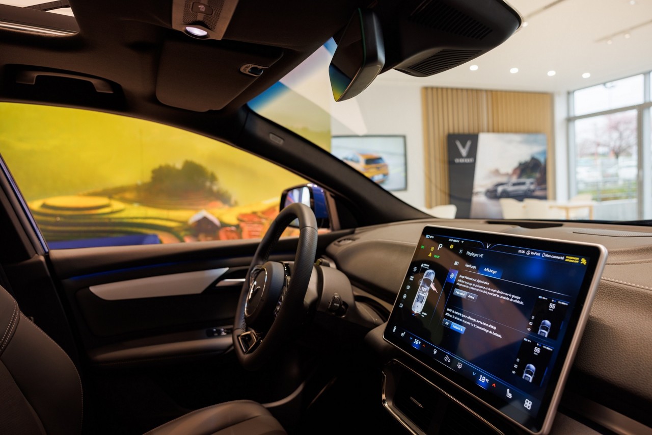 VinFast mở thêm nhiều showroom tại Pháp VinFast mở thêm nhiều showroom tại Pháp