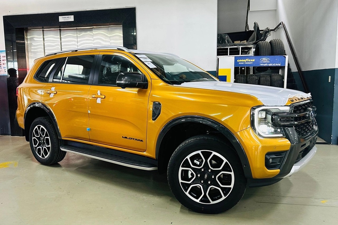 Ford Ranger và Everest được ưu đãi 100% phí trước bạ tháng cuối năm Ford Ranger và Everest được ưu đãi 100% phí trước bạ tháng cuối năm