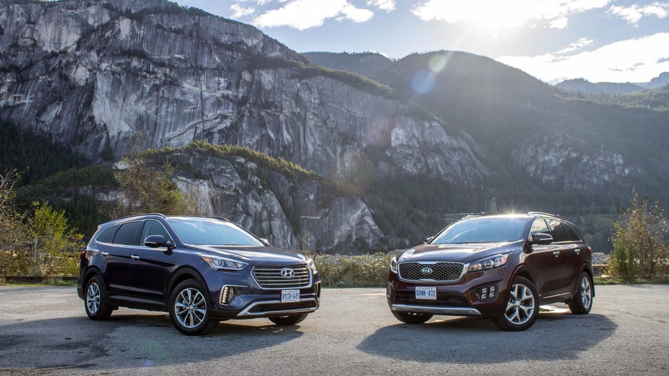 Kia Sorento và Hyundai SantaFe, xe nào ăn xăng hơn? kia sorento va hyundai santafe xe nao an xang hon