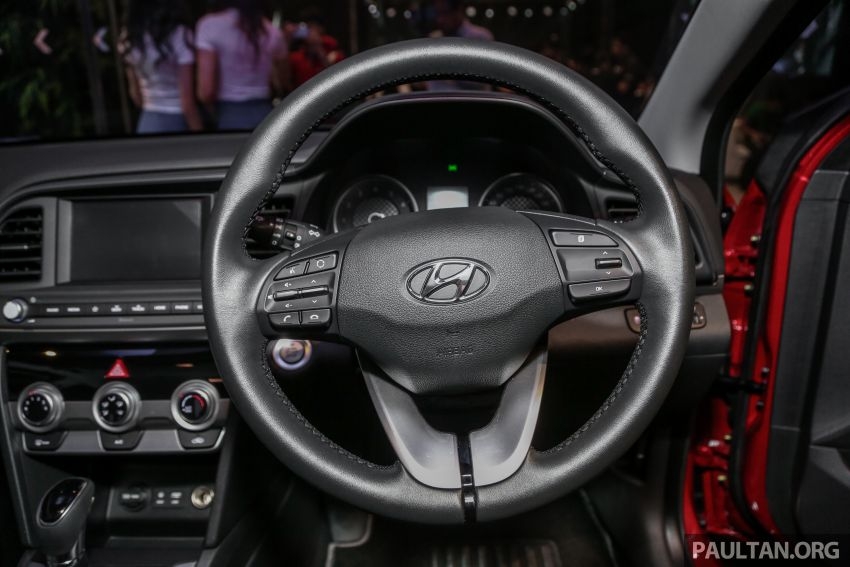 Hyundai Elantra nâng cấp giá từ 617 triệu đồng ở Malaysia hyundai elantra nang cap gia tu 617 trieu dong o malaysia